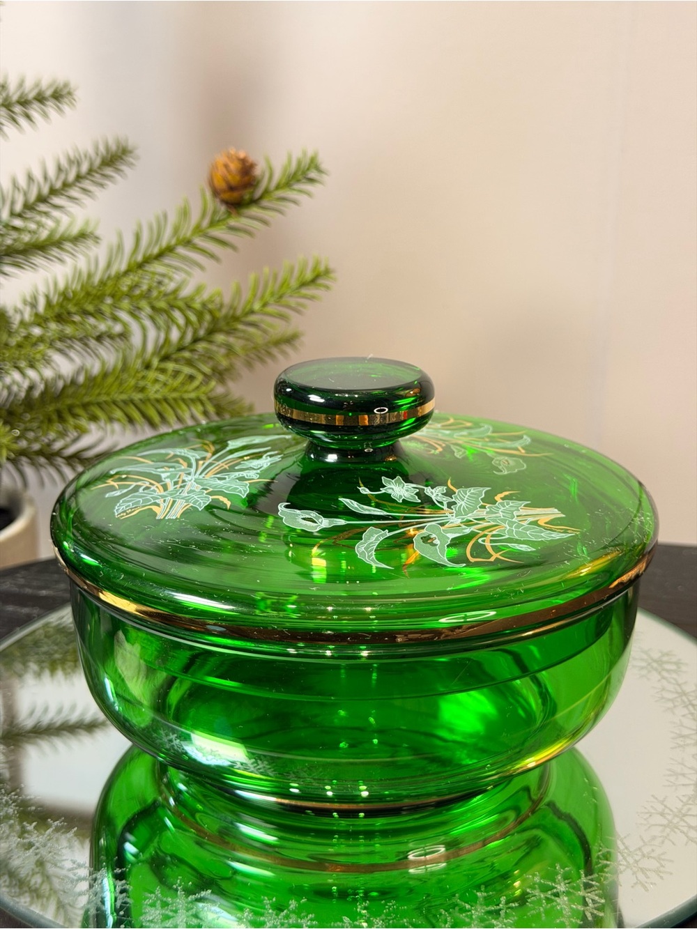 Vintage Emerald Green Bohemian Glass Lidded Trinket Bowl Gold Design 6.5”